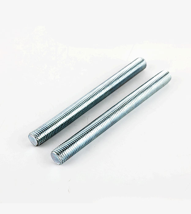 Sự khác biệt giữa bu lông stud và bu lông một đầu là gì